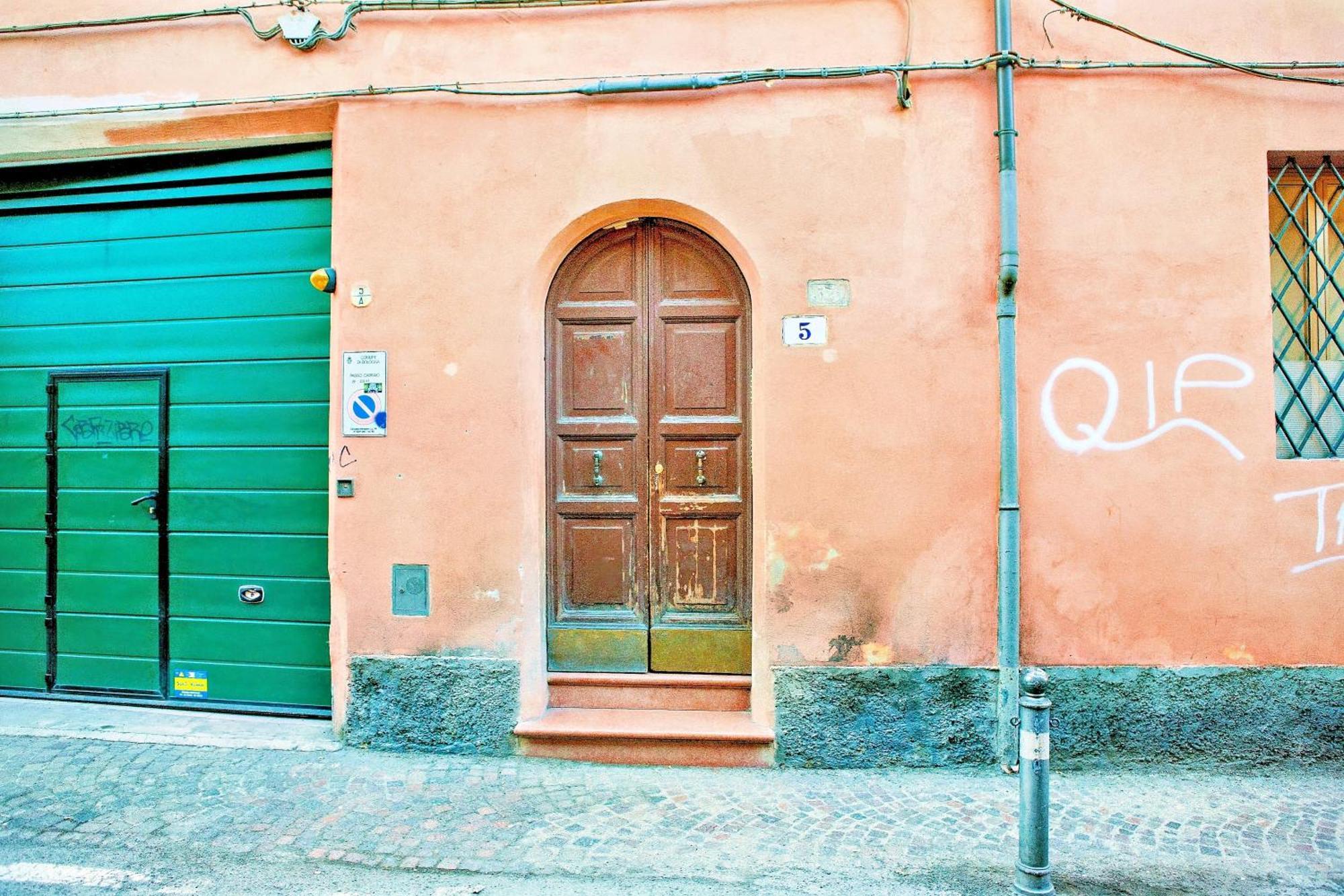 Ferienwohnung Elegant And Modern Loft In Medieval Bologna Exterior foto